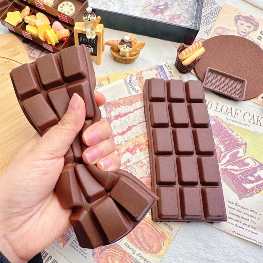 Juguete Blandito de Chocolate  - Food Grocery Snacks reseña y precio